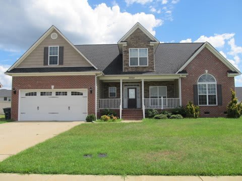 5 Bedroom Home with Stunning Master Suite!