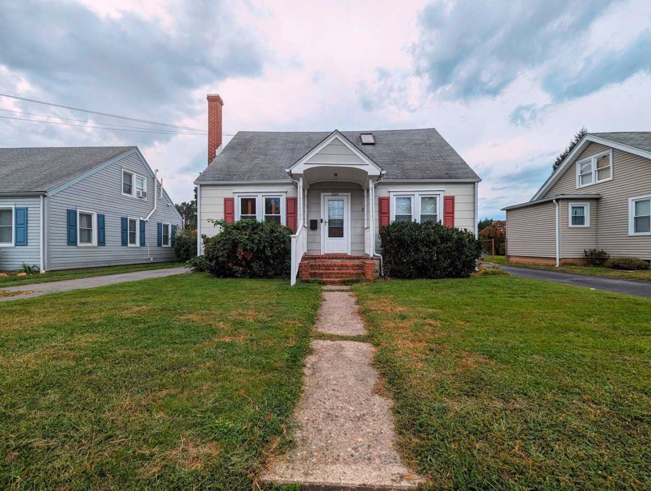 3-Bedroom Gem with Master Suite and Detached Storage Garage