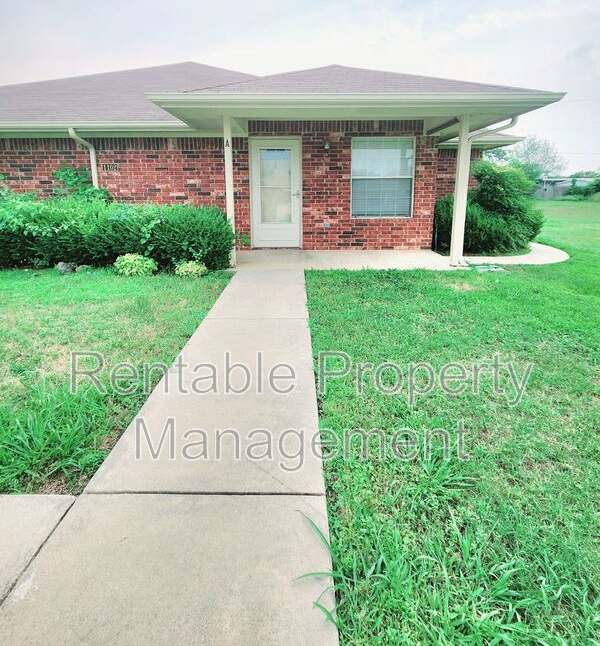 1102 Turkey Creek Ct