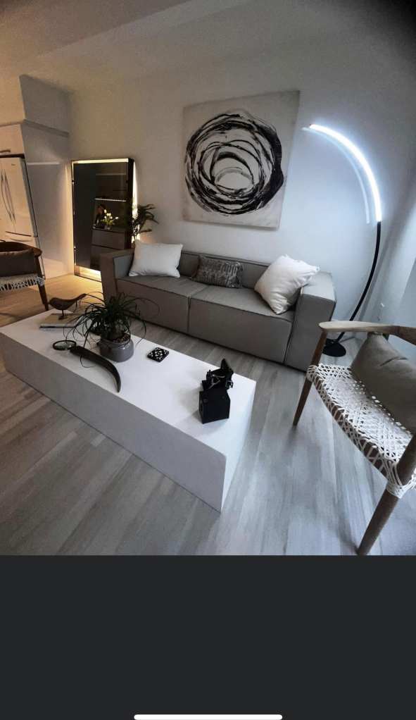 12105 Northeast 11th Place