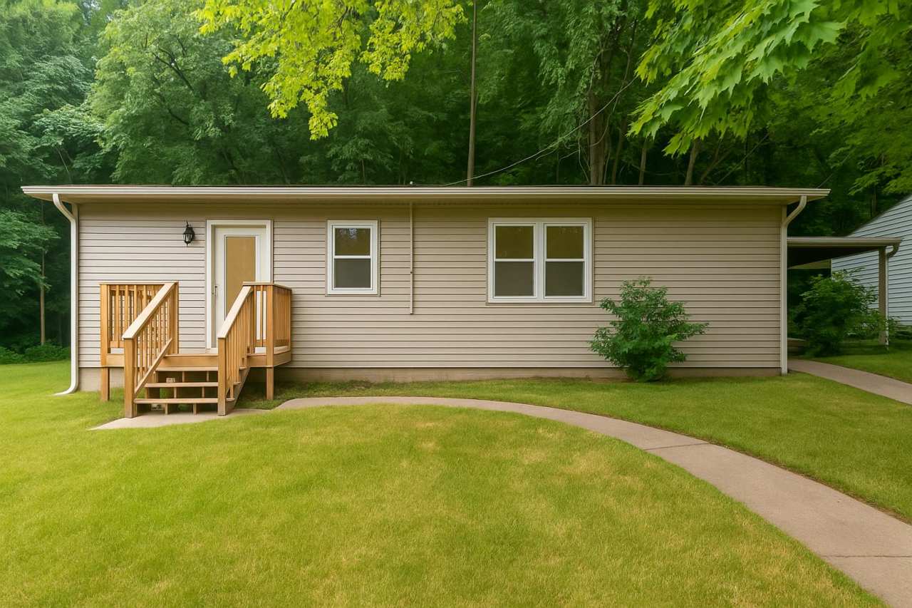 3 Bedroom House-Pictures Coming Soon!