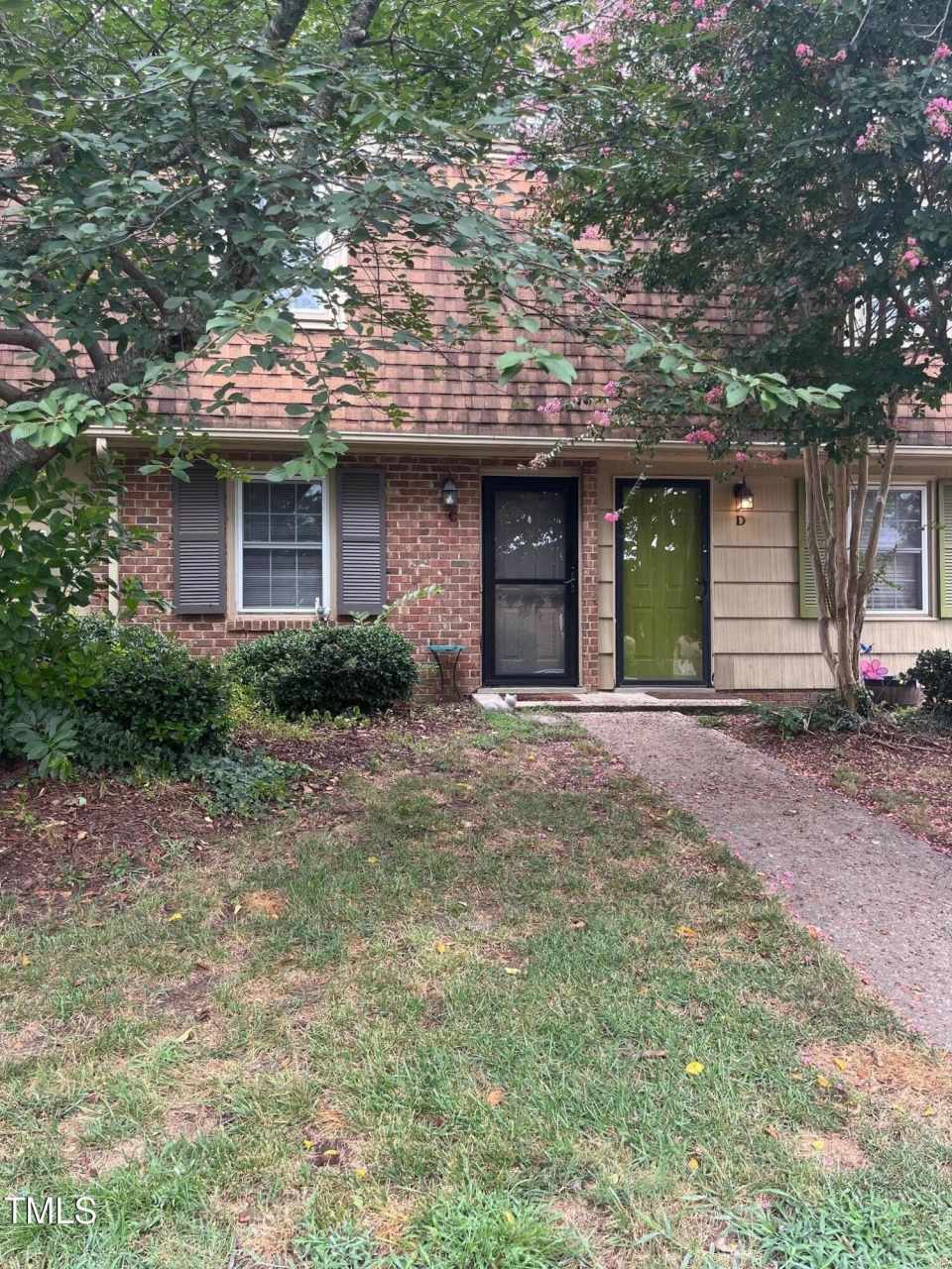 4822 Blue Bird Court unit: C