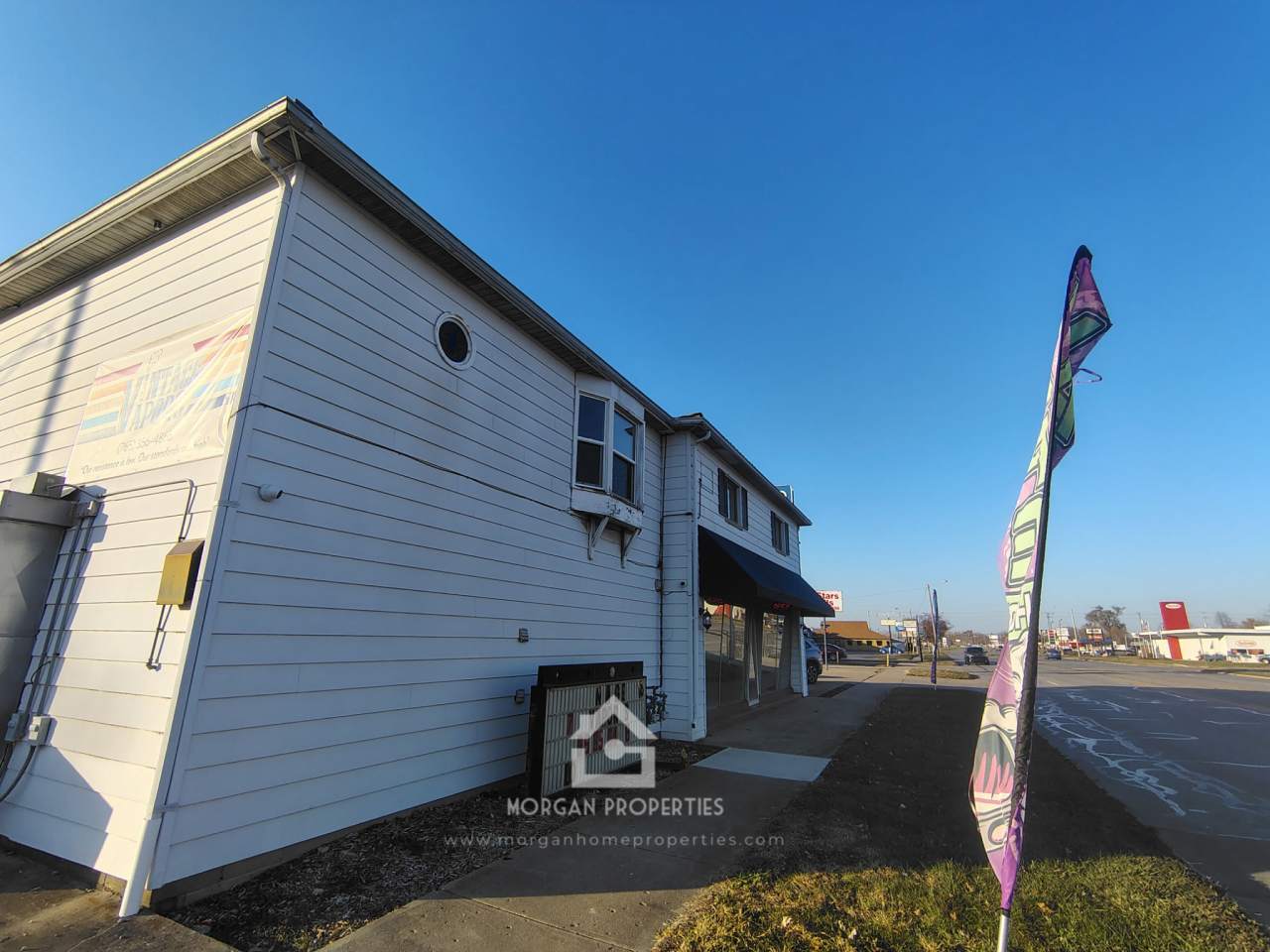 2331 Broadway Street1/2