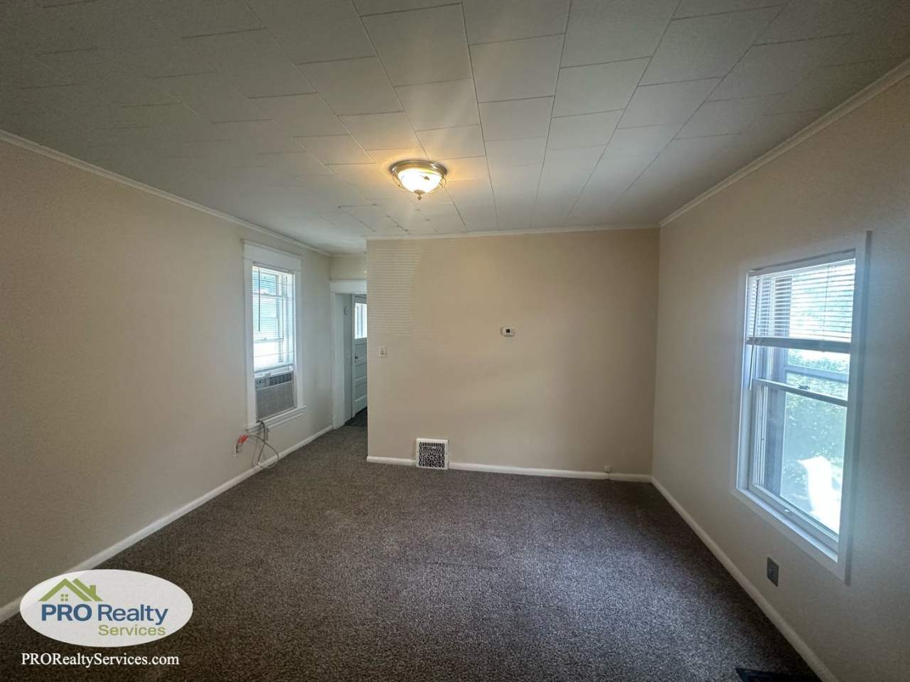 2 Bedroom Home with an Office/Den Space