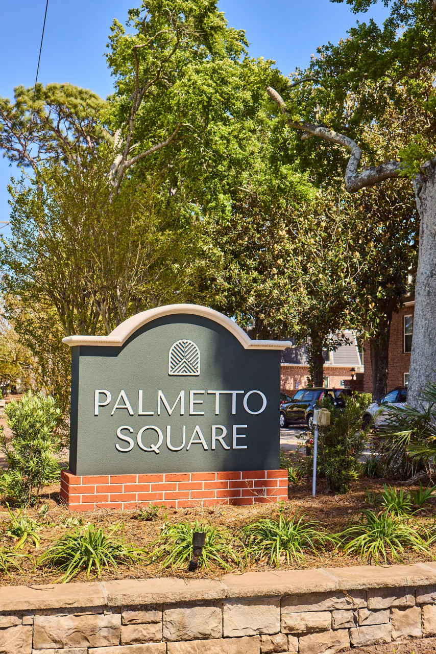 Palmetto Square