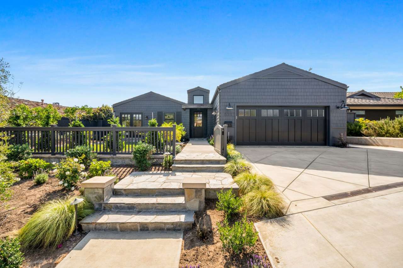 Stunning Single Family Home in the Heart of Corona Del Mar