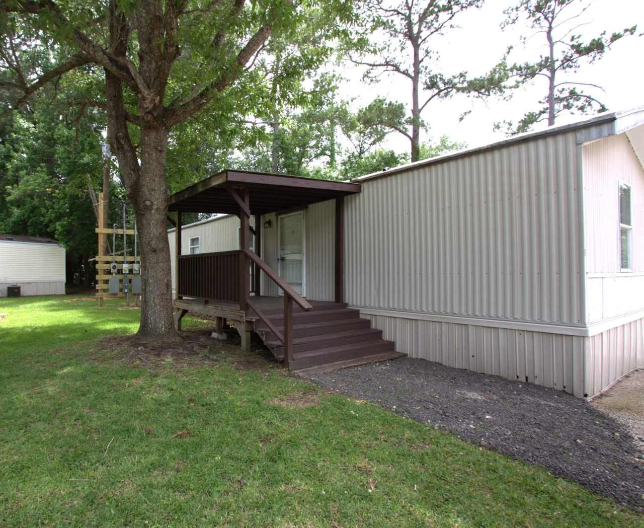 1036 N Main
