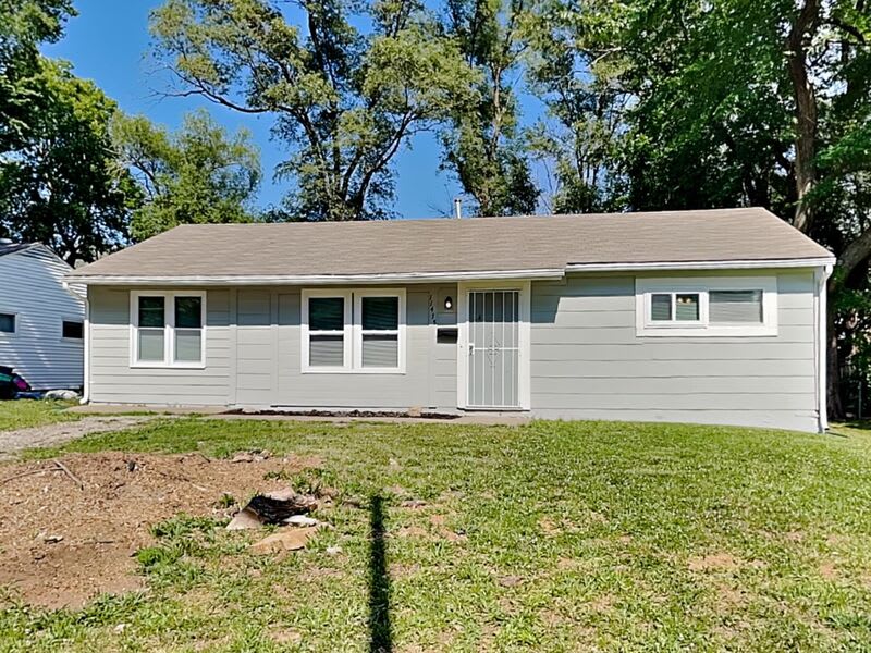 11415 Corrington Ave