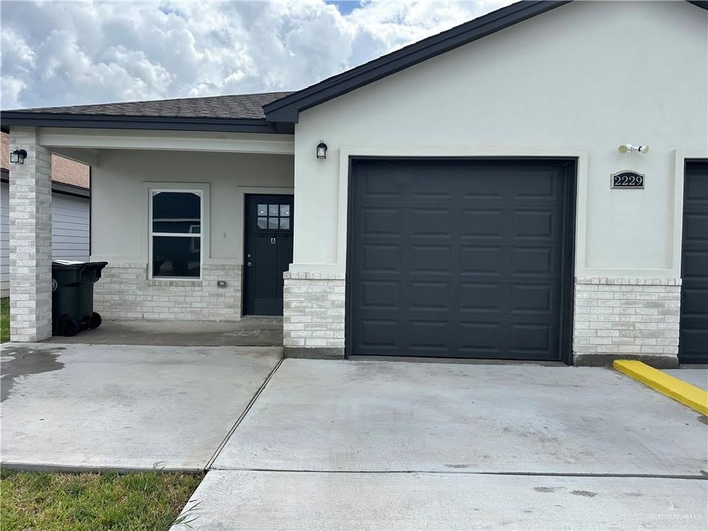 2229 Summit Road unit: A