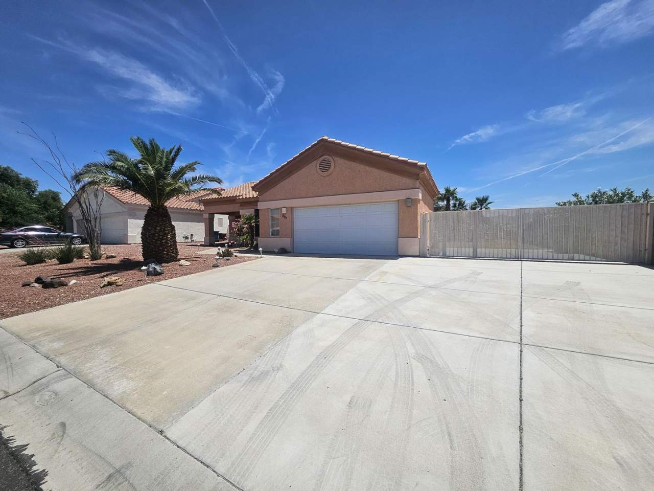 Beautiful 3 Bedroom Home In The Fox Creek Community. 55+