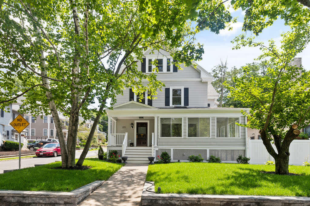 271 Washington Street