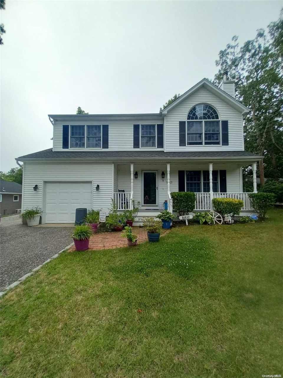 9 Bayberry Road