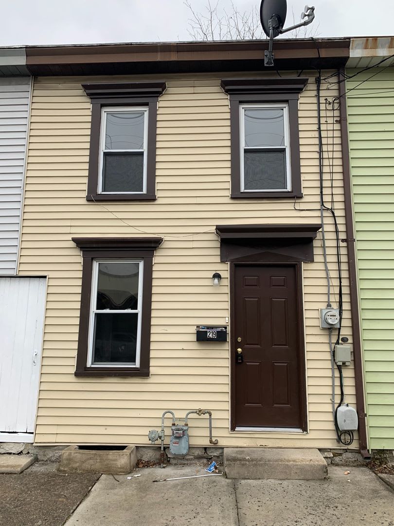 2 Bedroom Home in Carlisle