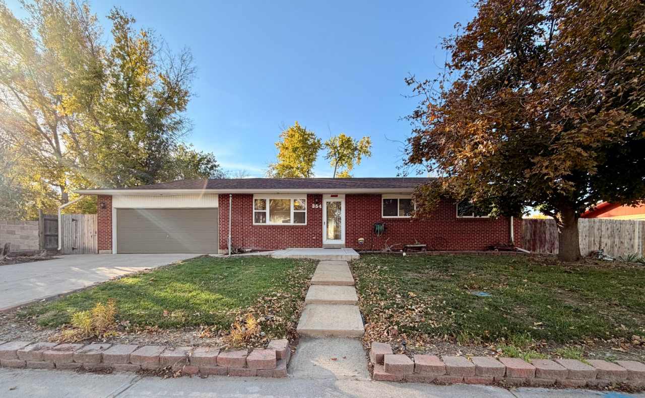 Lovely 5-bedroom, 2¾-bath home located in the heart of Old Town Firestone!