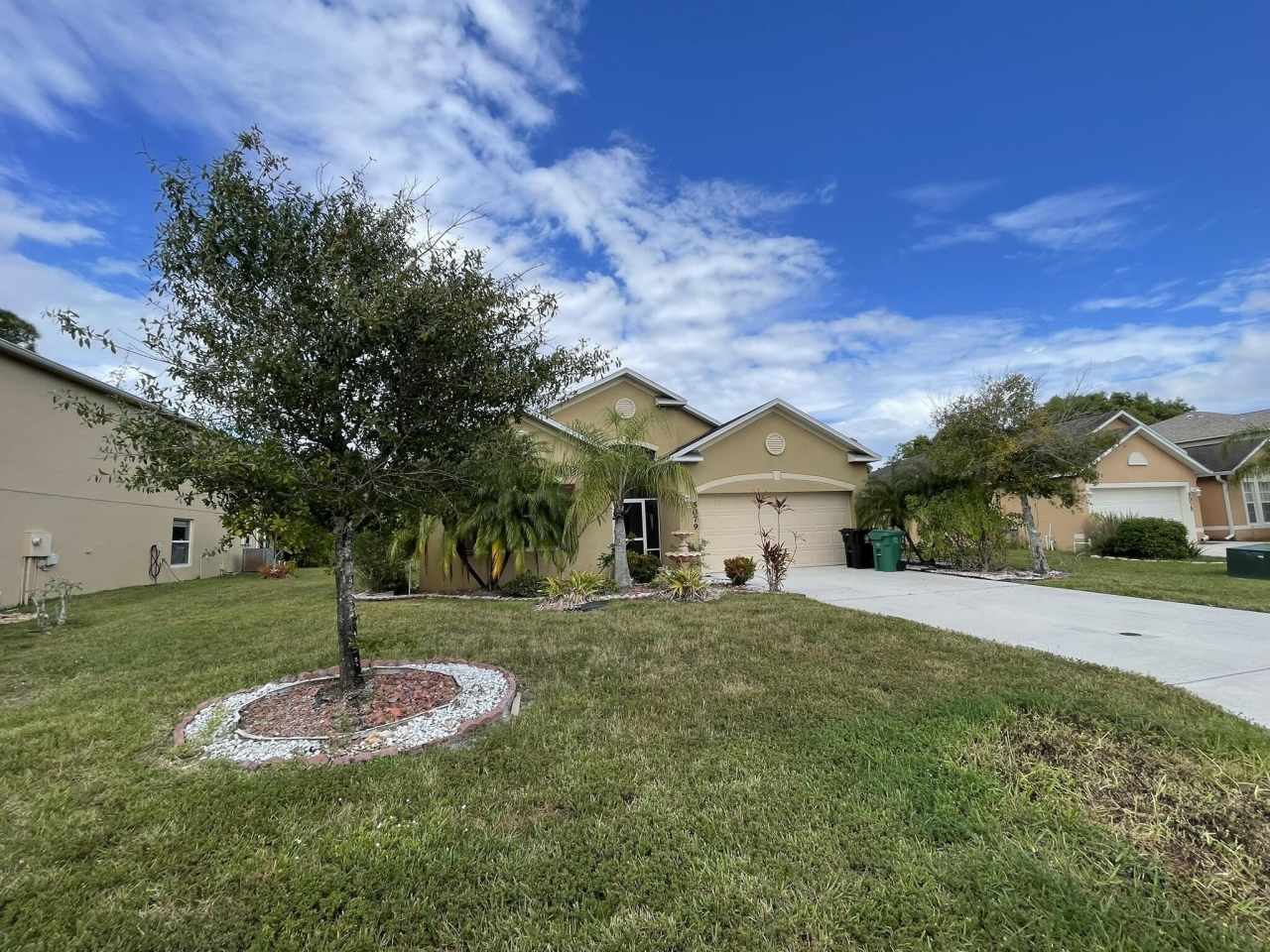 5079 NW Fiddle Leaf Court