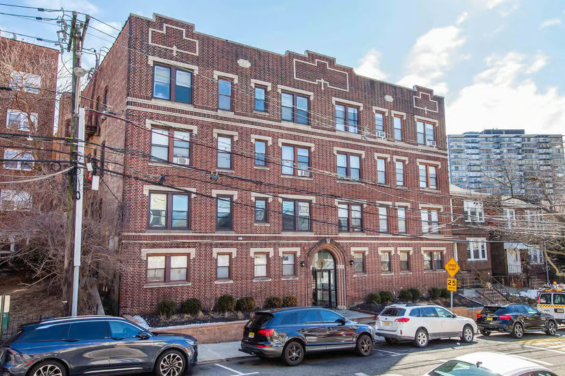 6114 Highland Place - 1B