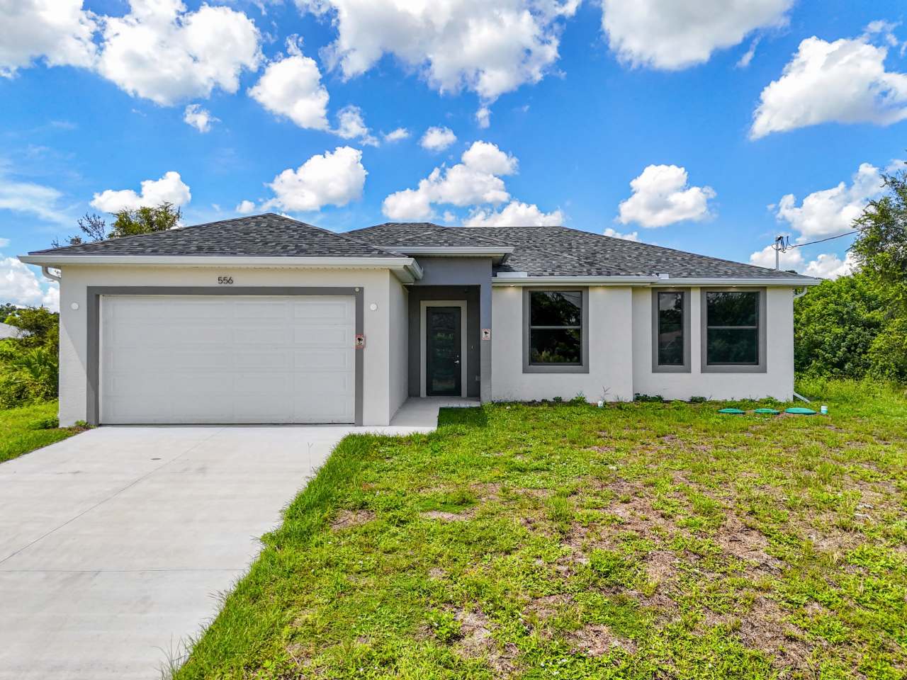 556 Sherwood Avenue South