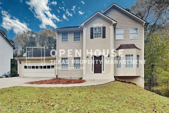 2020 Hunters Trail Drive