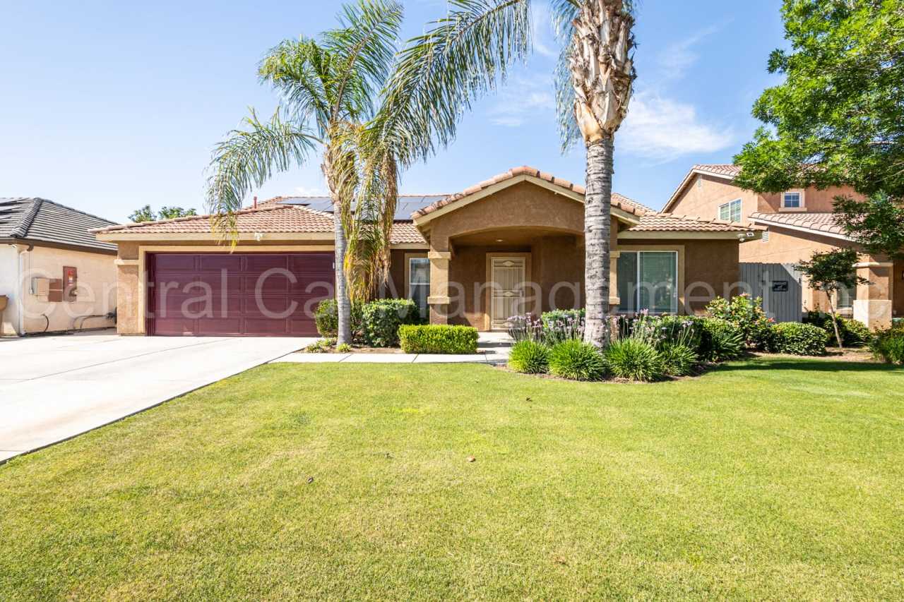 4 Bedroom/2 Bath Home with an office and Solar - $2495 per month!