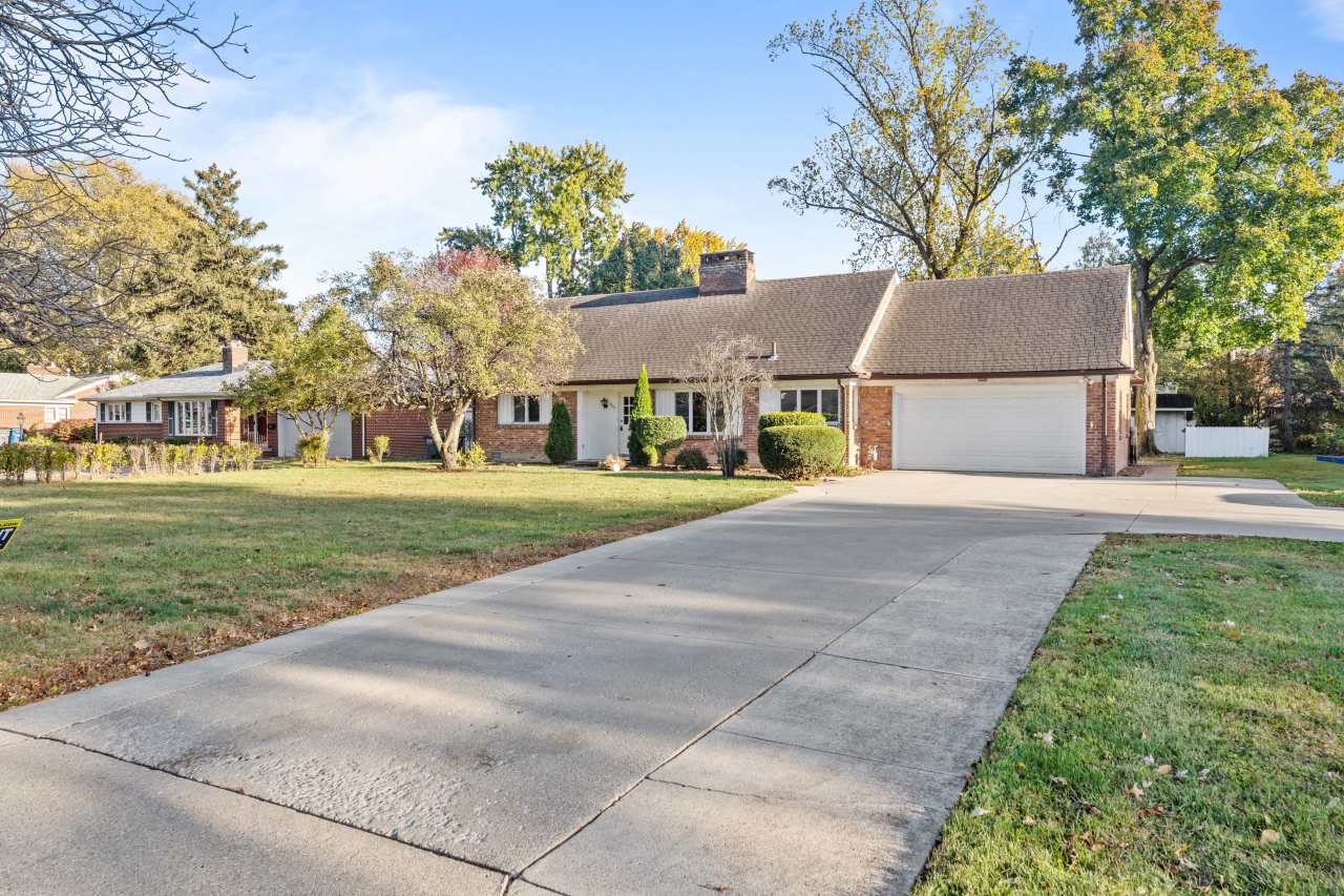 3735 Heatherdowns Blvd