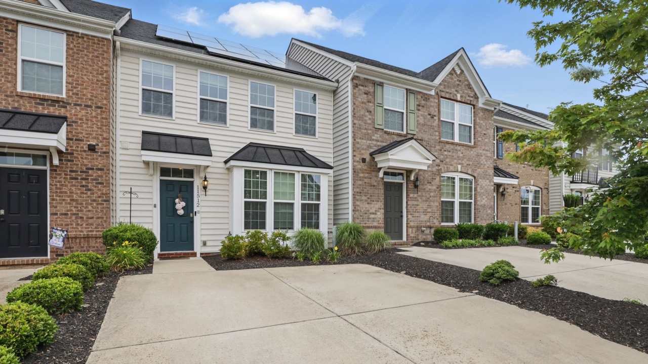 Chester Townhome with fixed energy costs!