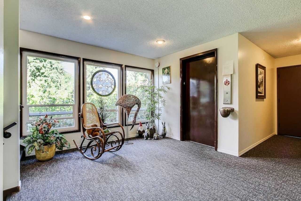 Hillcliff Apartments