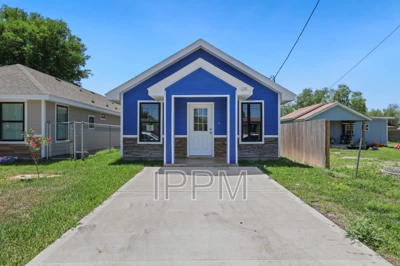 620 Llano Grande