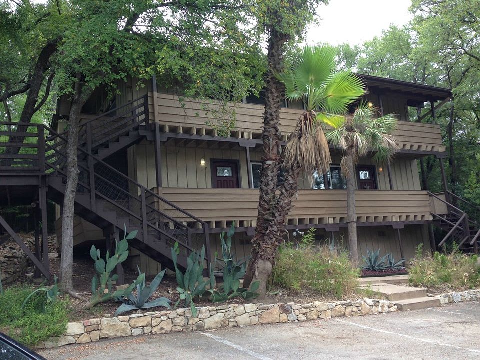 1511 Shoal Creek Boulevard - F