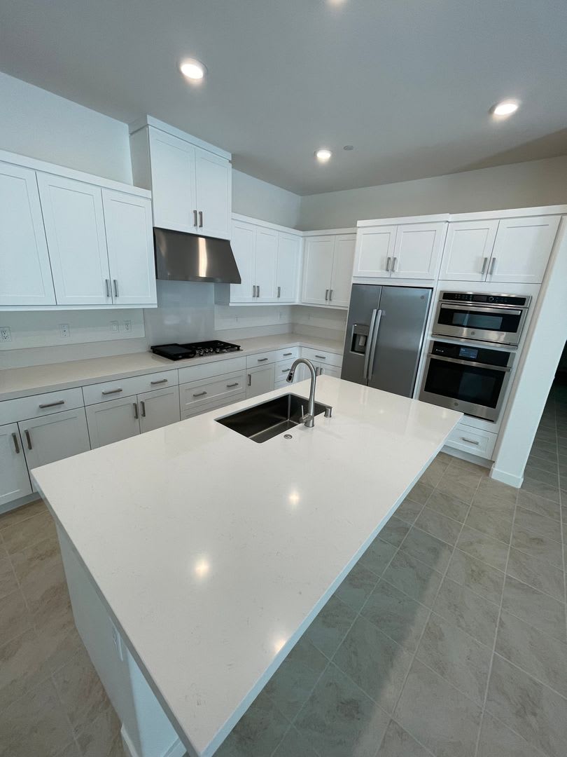 3 Br/2bth - GREAT PARK NEIGHBORHOOD - ONE STORY