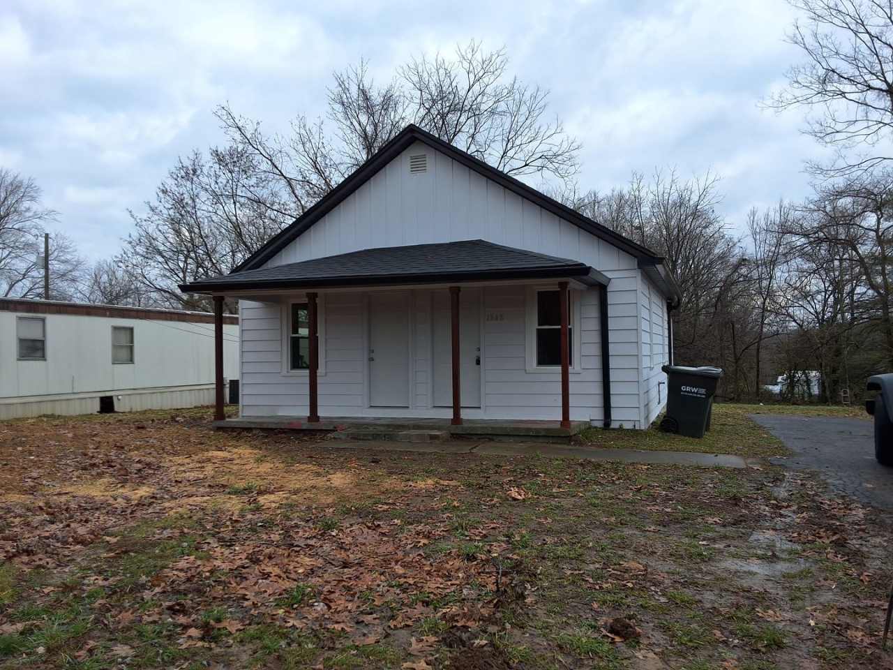 Comfy 2 Bedroom, 1 Bath House located in Radcliff