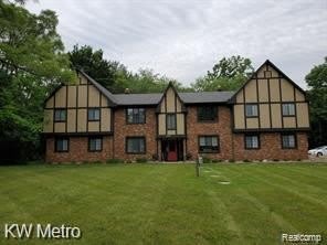 2049 N DUCK LAKE Road