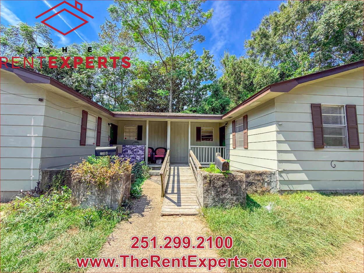 736 Reynolds Avenue - Apt. B