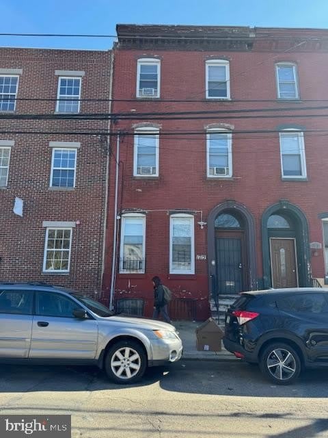 1715 N 17TH Street unit: 1St Floor