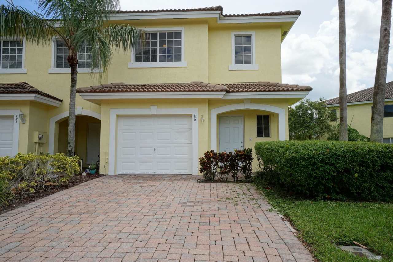 792 Imperial Lake Road