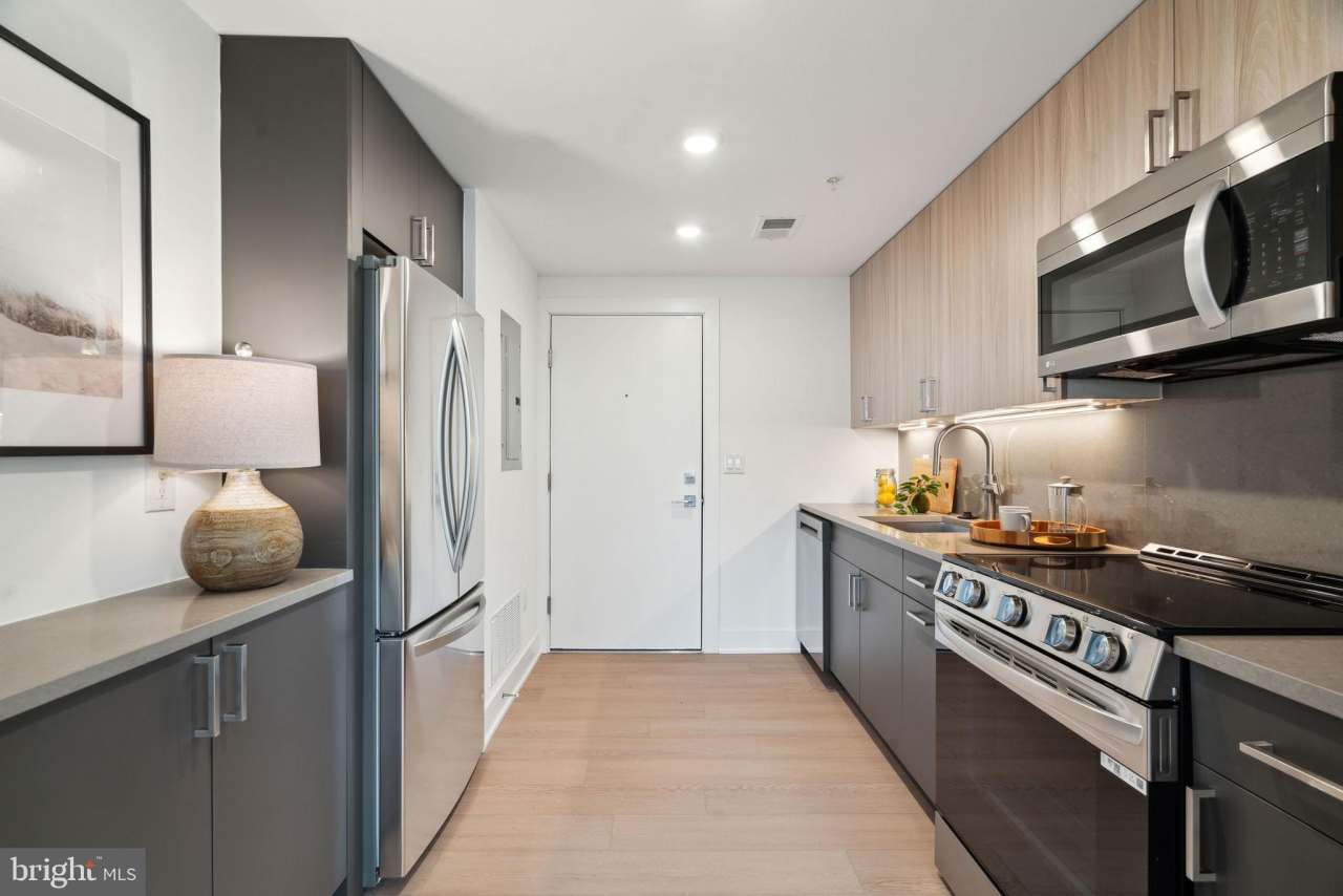 2000 DREER Street unit: 603