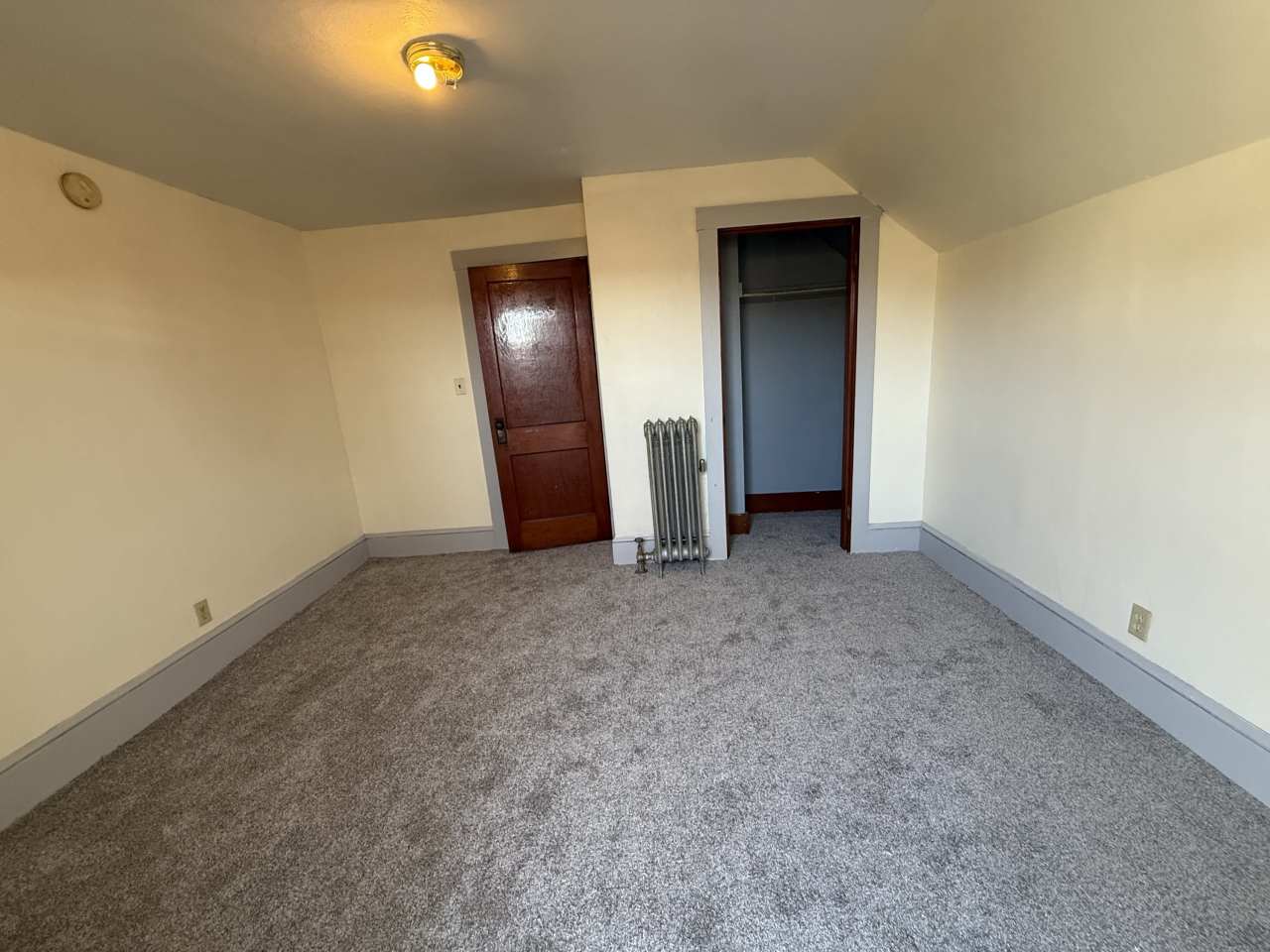 69 Willard Street Unit 4