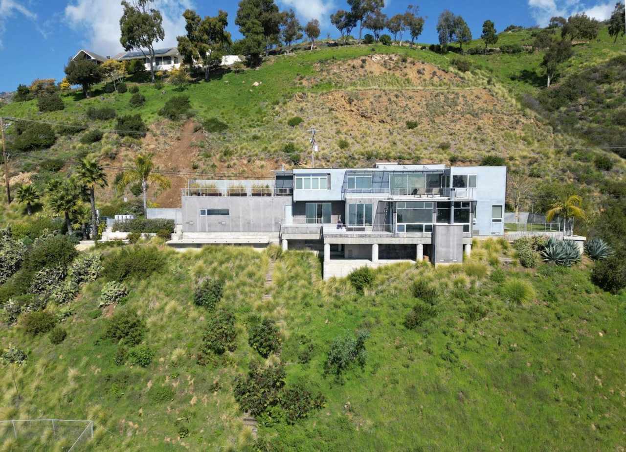 Modern Masterful Creation 4b 4b with most impressive views in Malibu