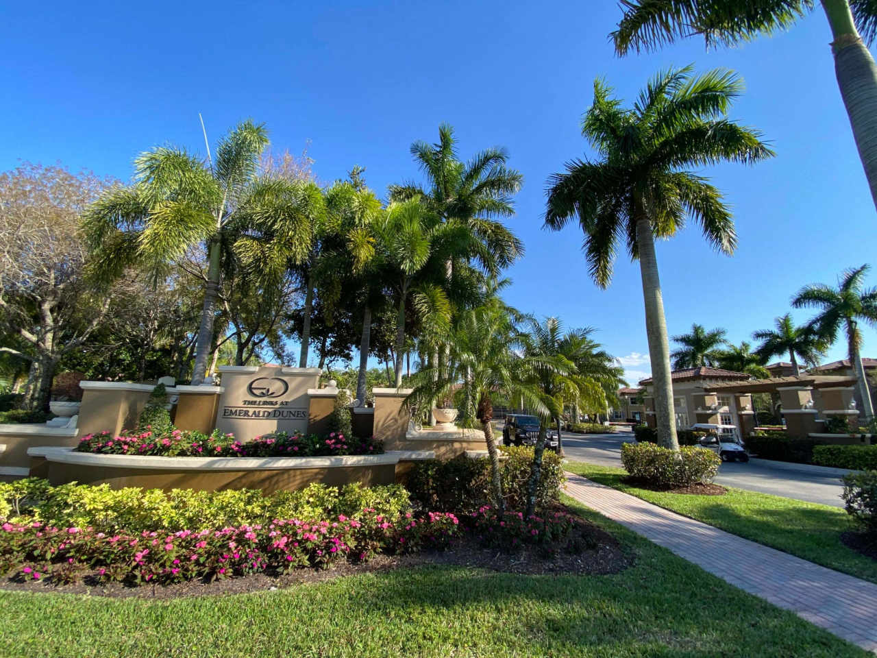 2904 Hidden Hills Road