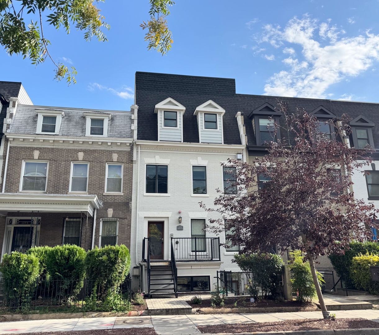 Stunning 2 BR/2 BA Condo in Columbia Heights!