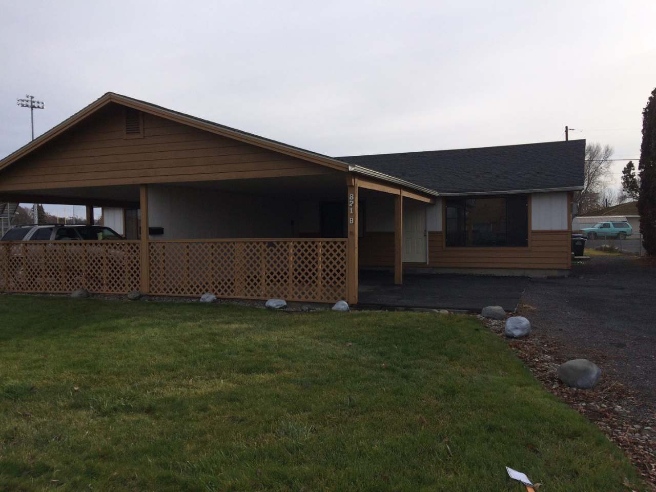 Duplex For Rent / WSG INCLUDED!!!