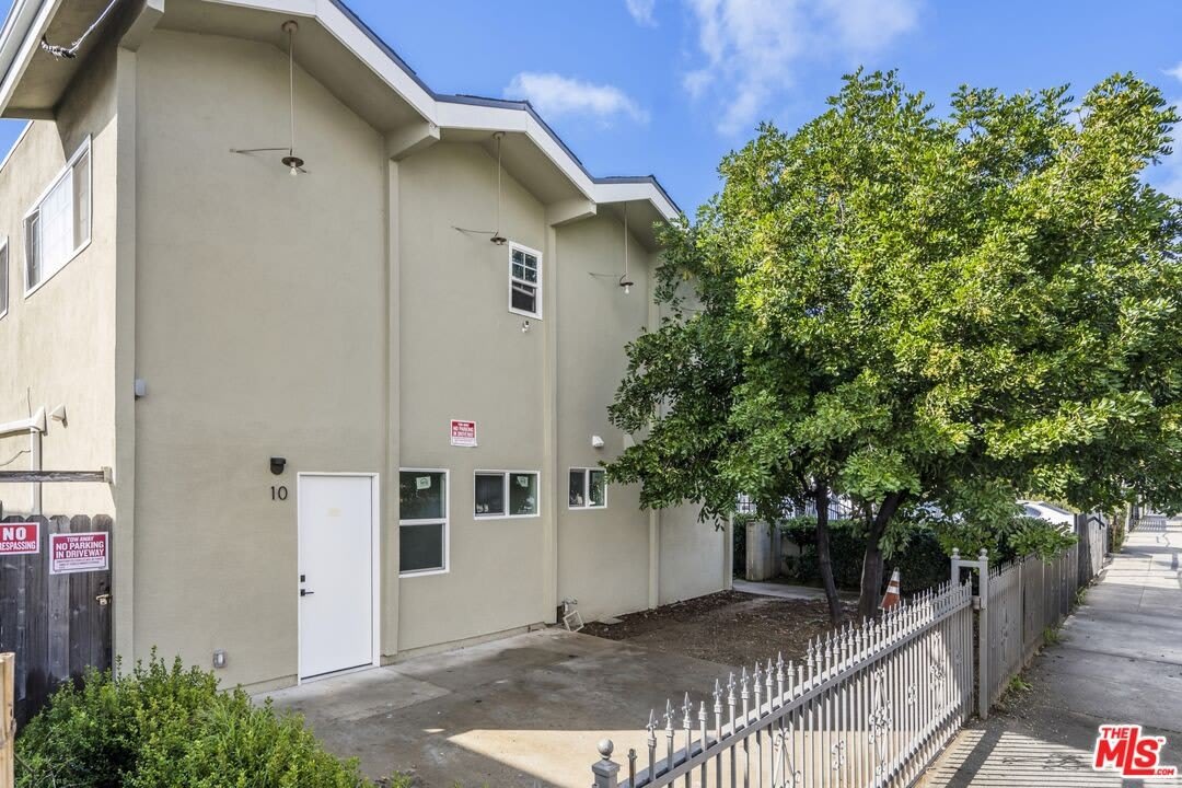 2448 Boulder St unit: 10