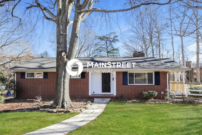 1521 Drumcliffe Road Southwest