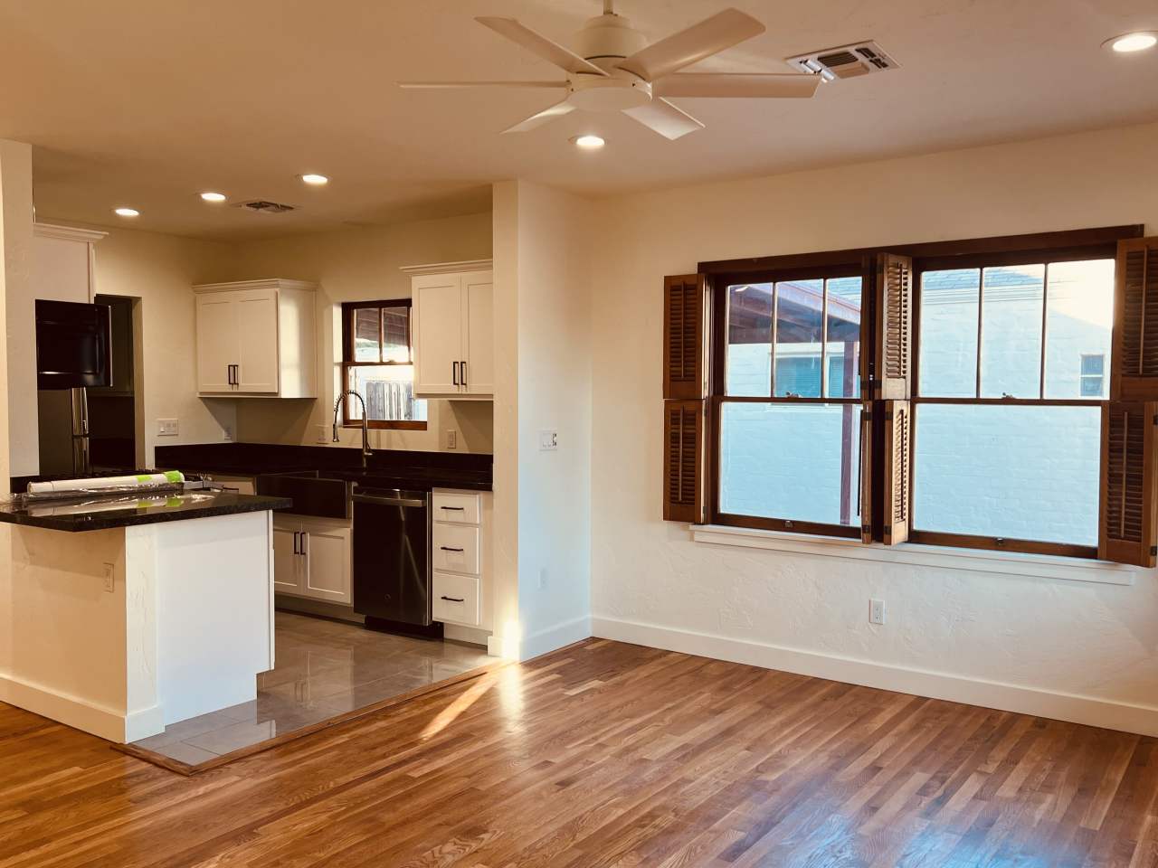 514 West Turney Avenue