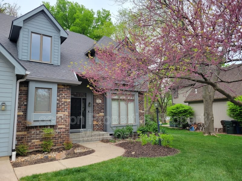 4712 Muirfield Drive