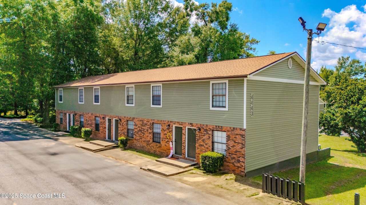4443 N Olive Branch unit: 5
