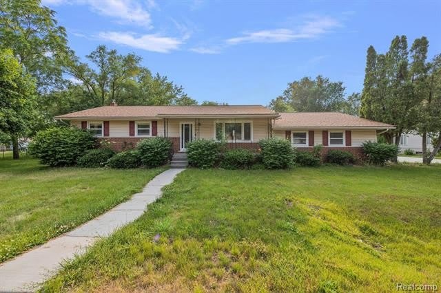 2624 LONGVIEW Avenue