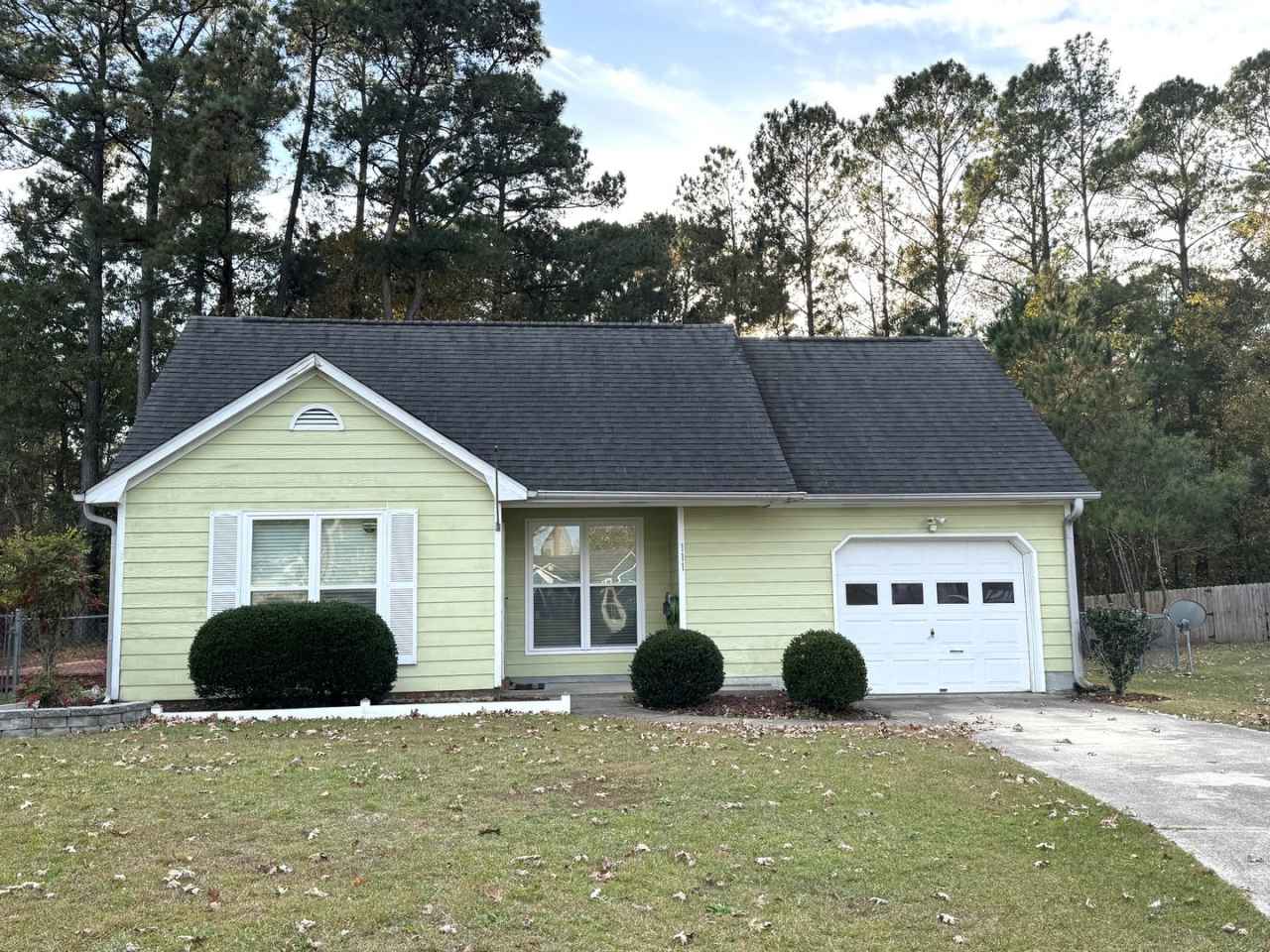 Cul-de-Sac Homesite!