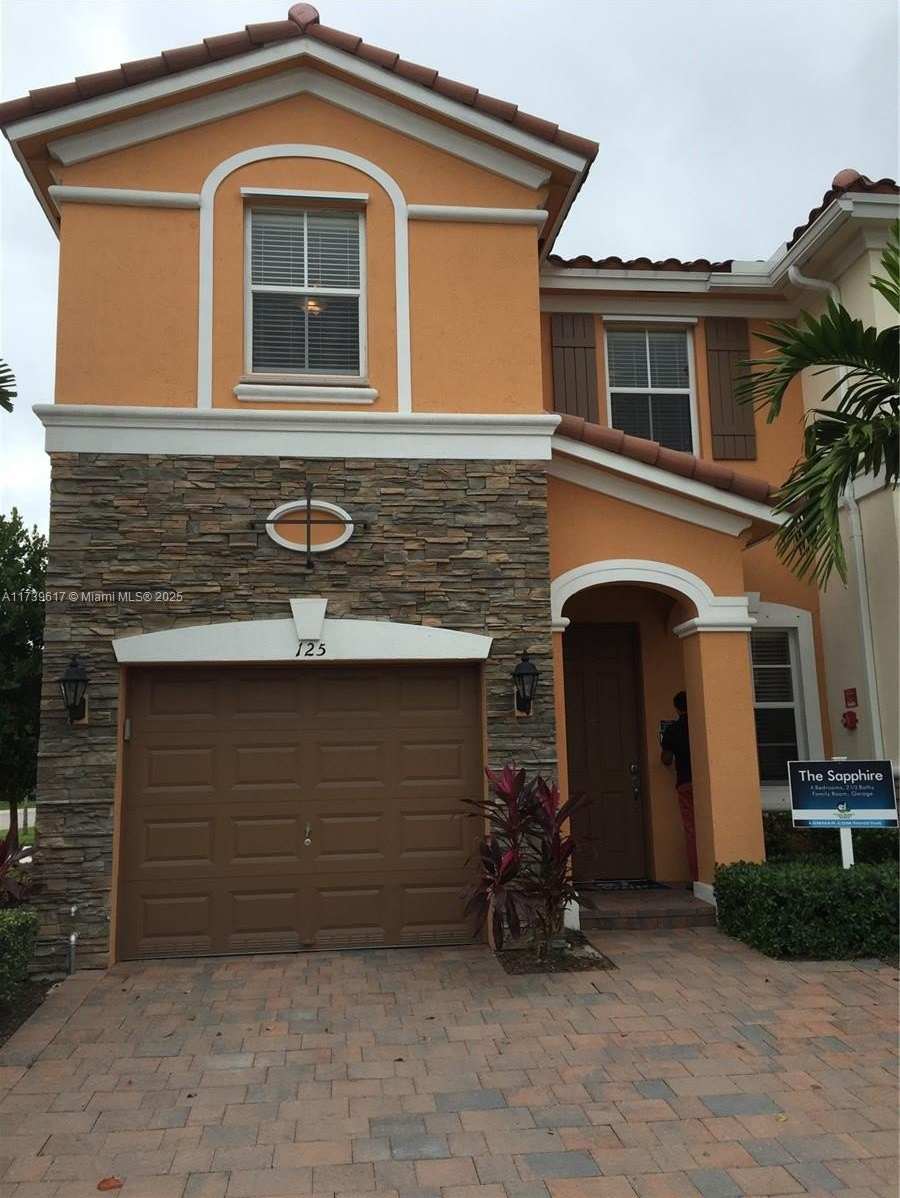 125 Emerald Creek Way