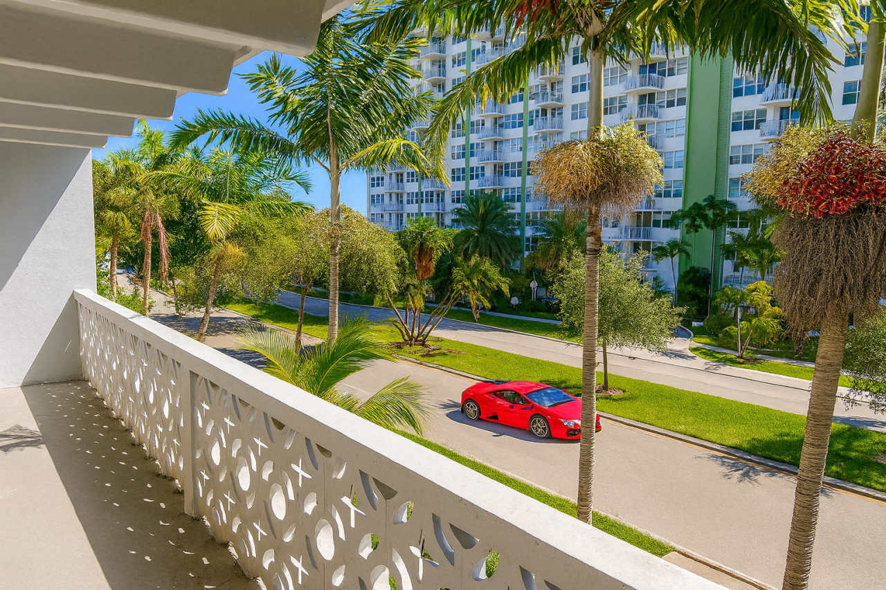 2005 Sans Souci Boulevard