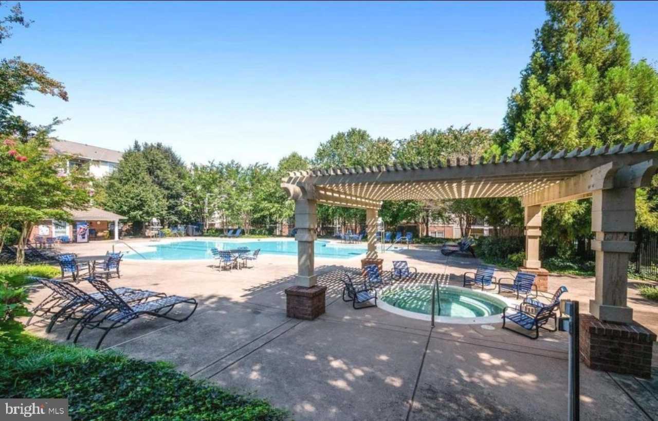 19627 GALWAY BAY Circle unit: 401